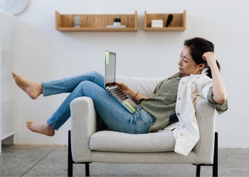 The Impact of Recliner Chairs on Leg Health